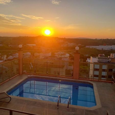 Grand Enio Hotel E Cantina วาร์จินญา ภายนอก รูปภาพ