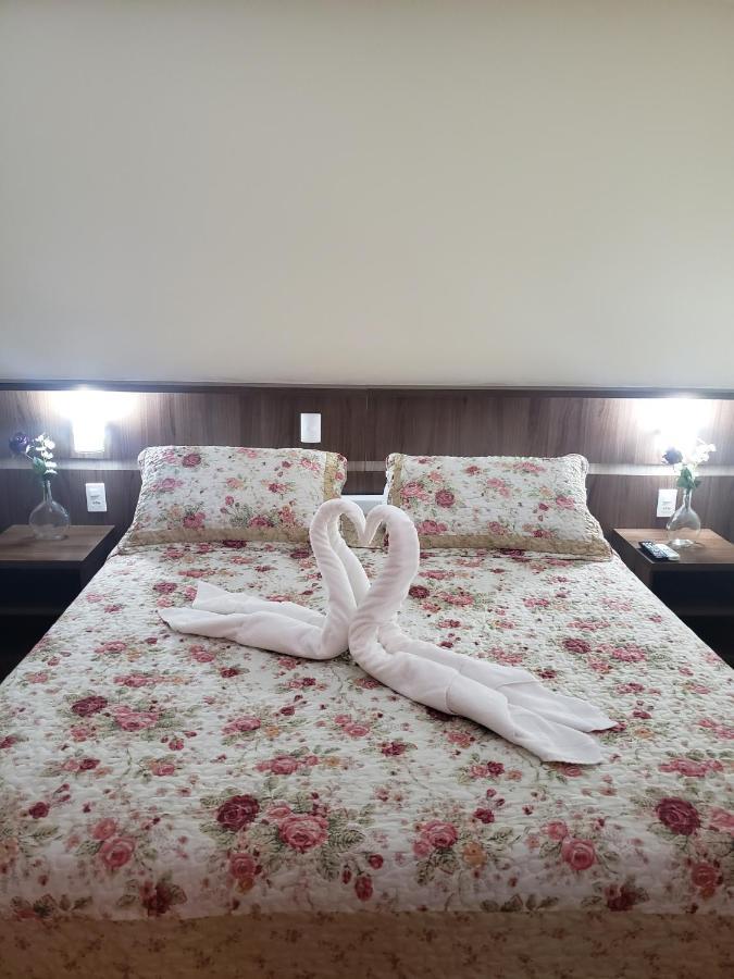 Grand Enio Hotel E Cantina วาร์จินญา ภายนอก รูปภาพ