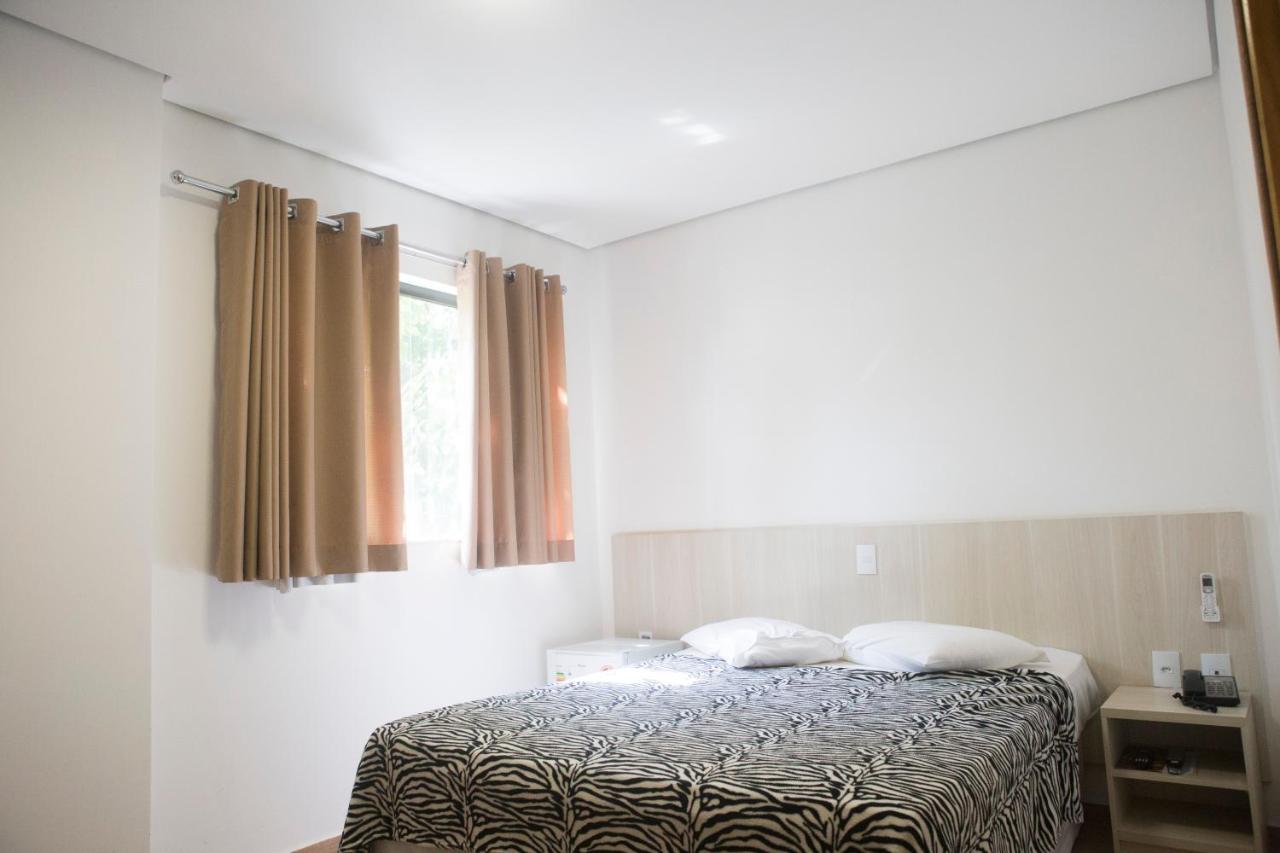 Grand Enio Hotel E Cantina วาร์จินญา ภายนอก รูปภาพ